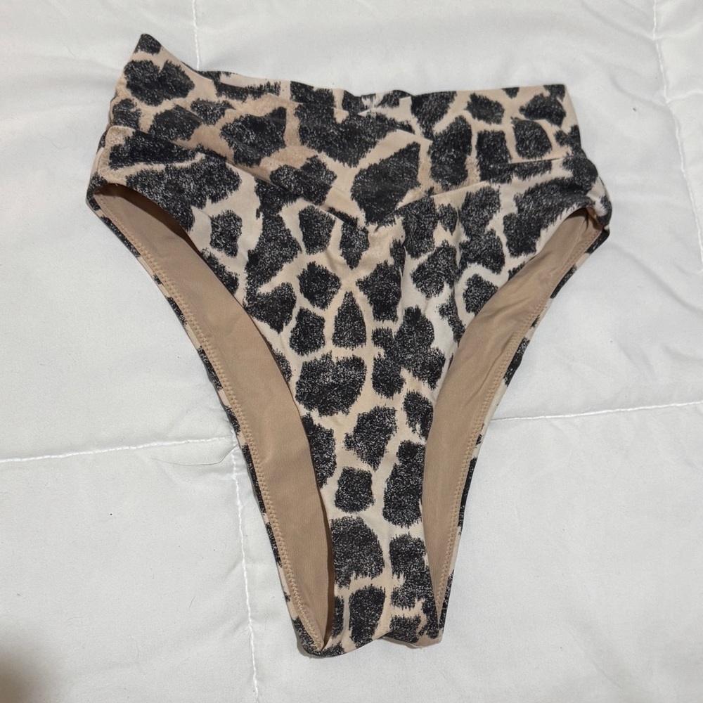 Aerie Kids Leopard Print Bottoms - Black and Tan